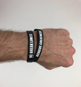 ACHIEVE GREATNESS WRISTBAND